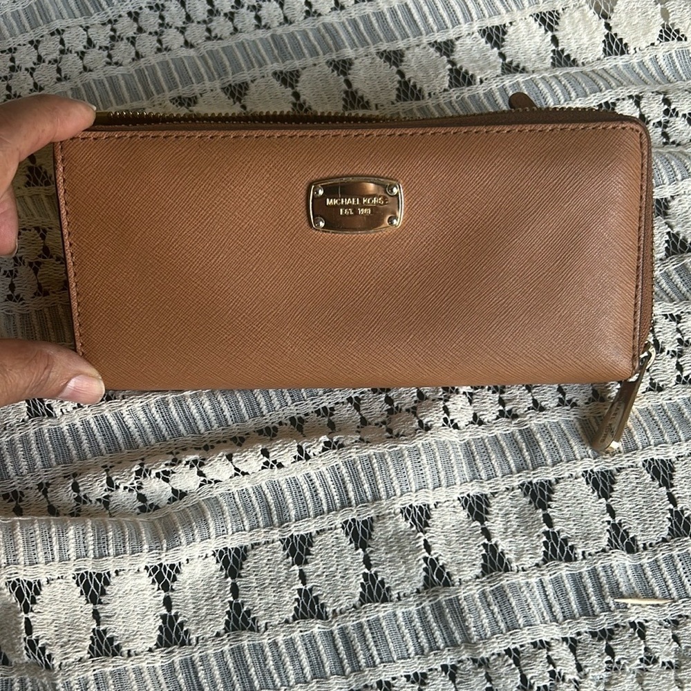 Michael Kors Brown Saffiano Leather Zip Wallet with Gold Plaque